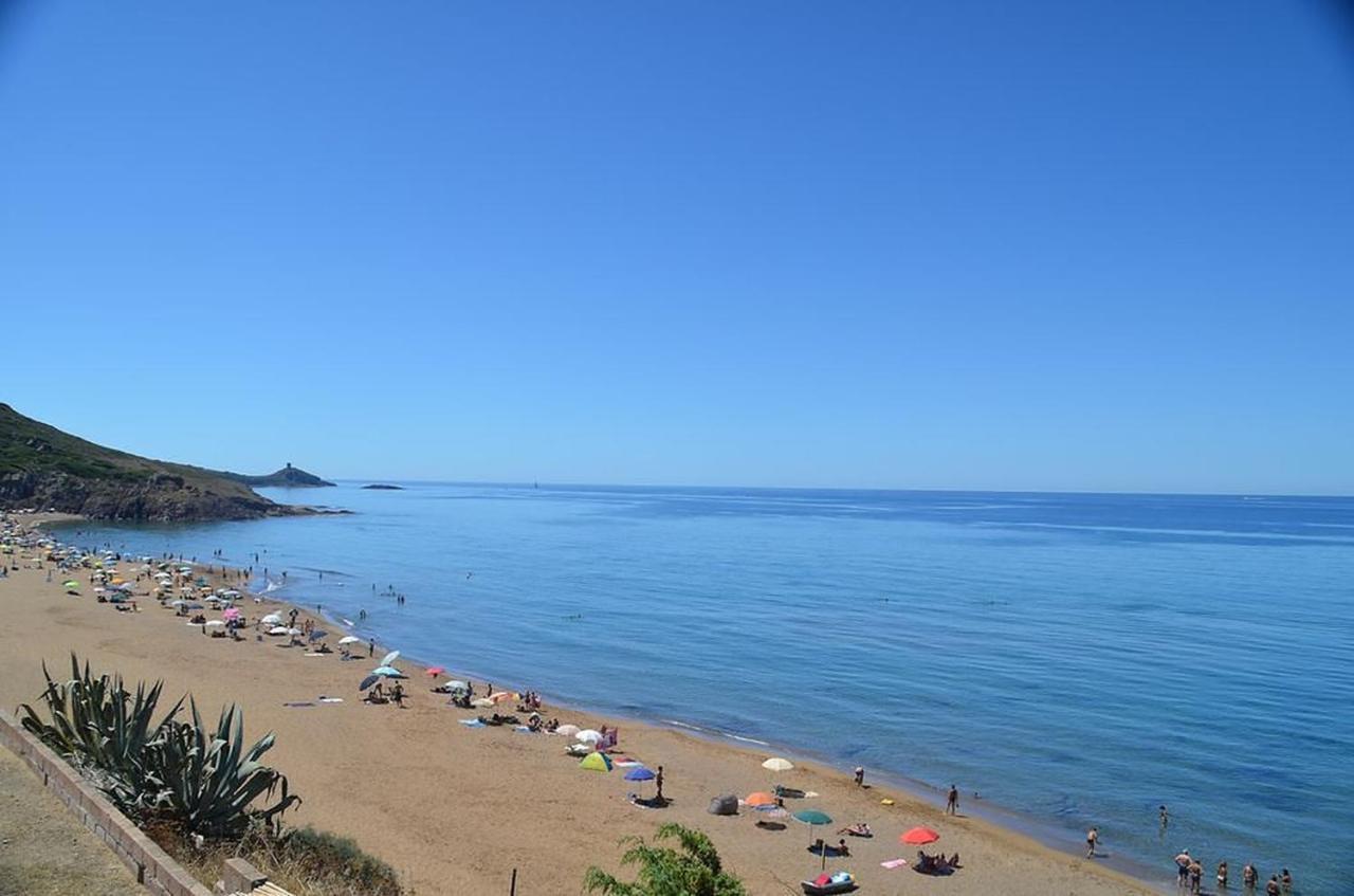 Nice Apartments In Waterfront Villa In Bosa Porto Alabe Tresnuraghes Esterno foto